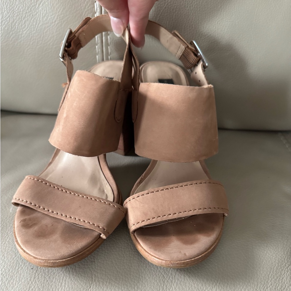 Steve Madden platform sandals